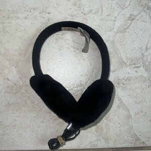 UGG headphones new